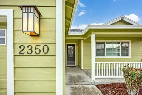 2350 Kamerin Lane Medford OR 97501