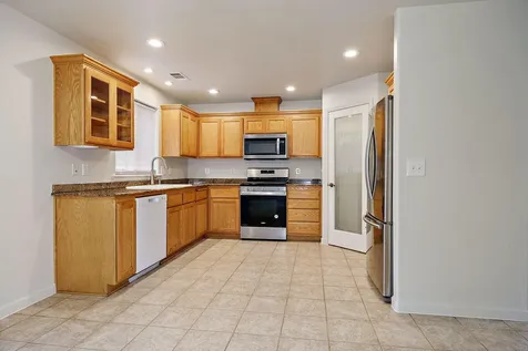 2350 Kamerin Lane Medford OR 97501