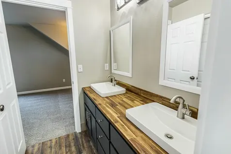 21389 Oakview Drive Bend OR 97701