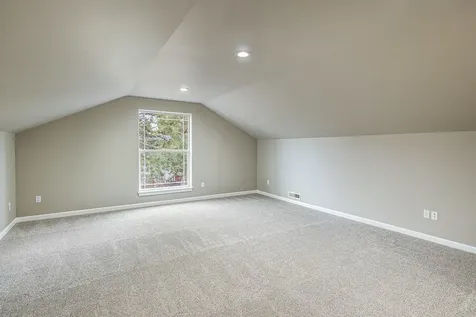 21389 Oakview Drive Bend OR 97701