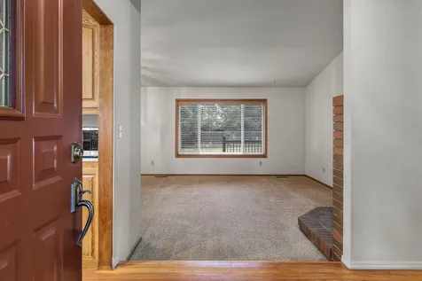 61300 King Saul Avenue Bend OR 97702