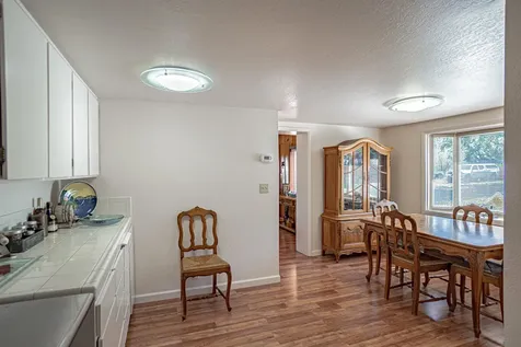 8720 Rogue River Highway Grants Pass OR 97527
