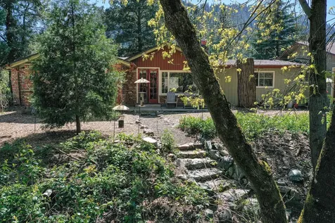 8720 Rogue River Highway Grants Pass OR 97527