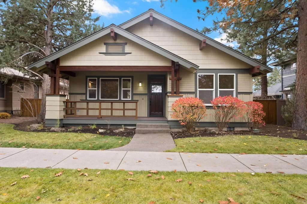 2449 NW Lemhi Pass Drive Bend OR 97703