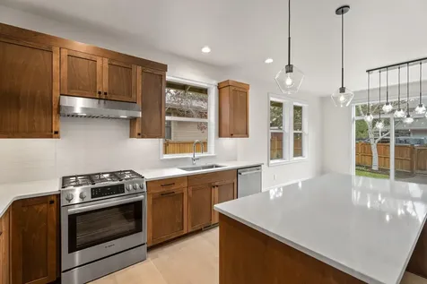 2449 NW Lemhi Pass Drive Bend OR 97703