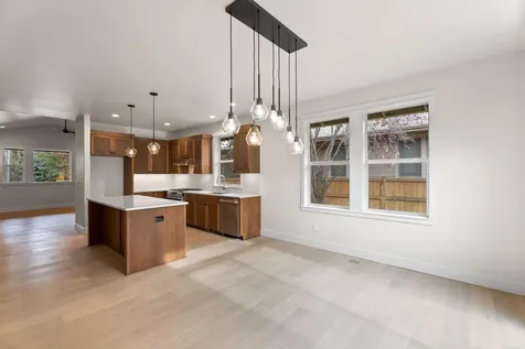 2449 NW Lemhi Pass Drive Bend OR 97703