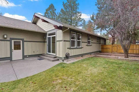 2449 NW Lemhi Pass Drive Bend OR 97703