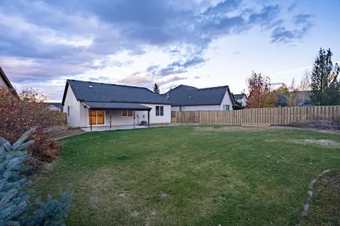 2953 SW 50th Street Redmond OR 97756