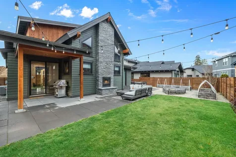 61196 Bachelor View Road Bend OR 97702