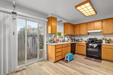 1414 Parkdale Drive Grants Pass OR 97527