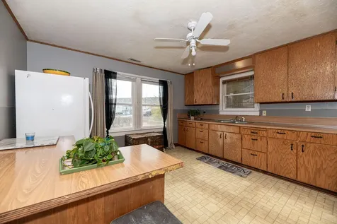 945 NW 2nd Street Prineville OR 97754