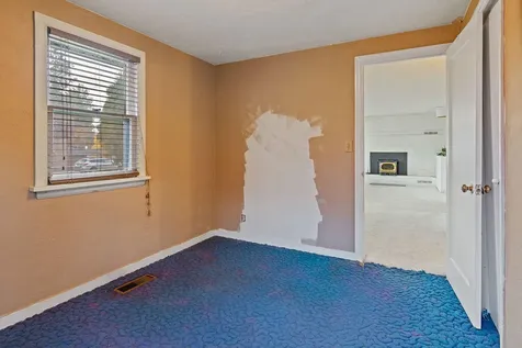 909 NE Franklin Avenue Bend OR 97701