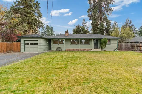 909 NE Franklin Avenue Bend OR 97701