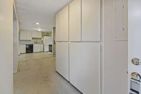 909 NE Franklin Avenue Bend OR 97701