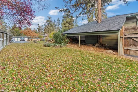 909 NE Franklin Avenue Bend OR 97701