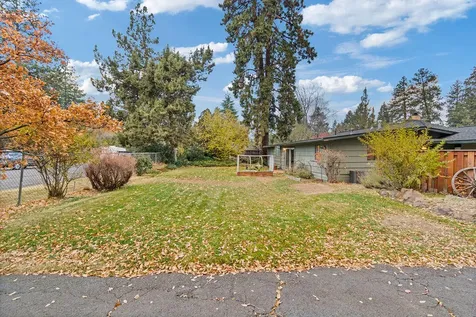 909 NE Franklin Avenue Bend OR 97701