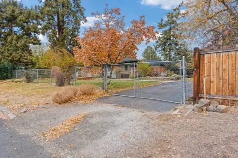 909 NE Franklin Avenue Bend OR 97701