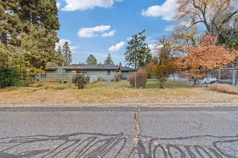 909 NE Franklin Avenue Bend OR 97701