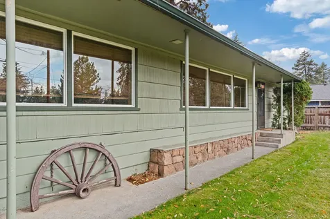909 NE Franklin Avenue Bend OR 97701