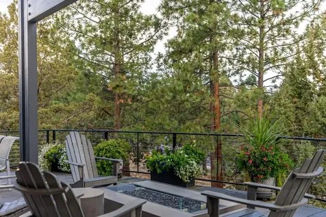 2799 NW Horizon Drive Bend OR 97703