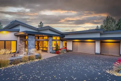 2799 NW Horizon Drive Bend OR 97703