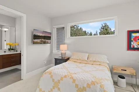 2799 NW Horizon Drive Bend OR 97703