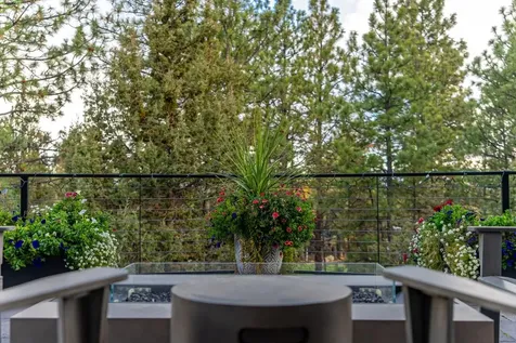 2799 NW Horizon Drive Bend OR 97703