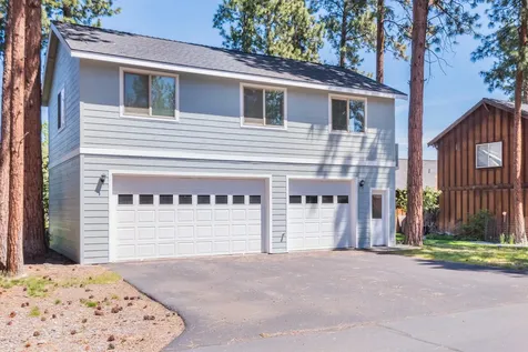 1021 E Cascade Avenue Sisters OR 97759