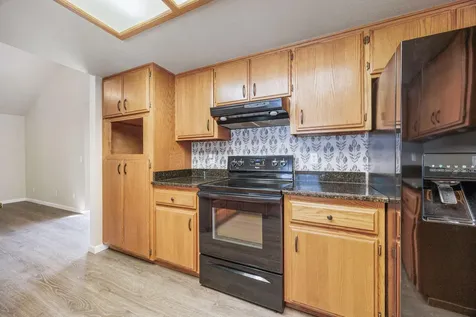 1181 Easthills Court Medford OR 97504