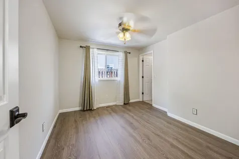 1181 Easthills Court Medford OR 97504