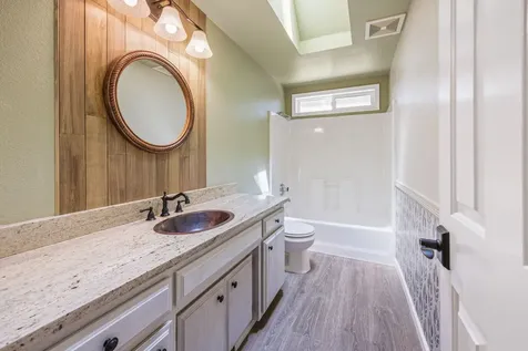 1181 Easthills Court Medford OR 97504