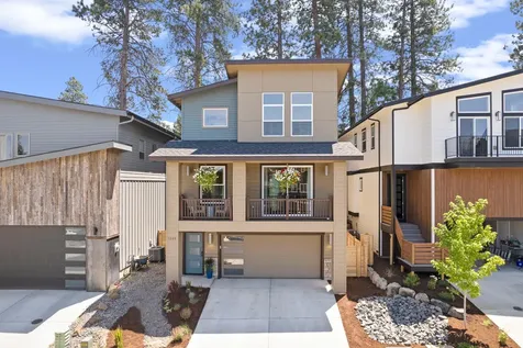 1305 SW Boardwalk Lane Bend OR 97702