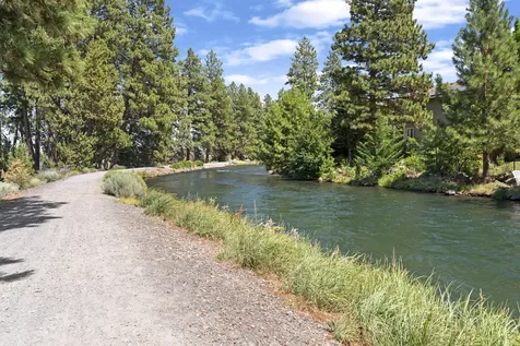 1305 SW Boardwalk Lane Bend OR 97702