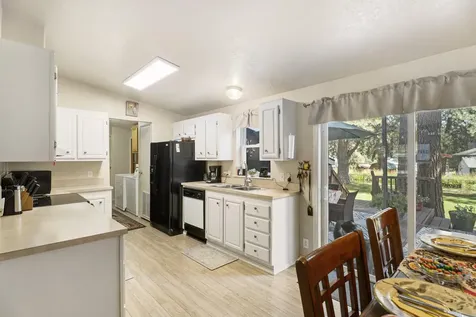 18944 Choctaw Road Bend OR 97702