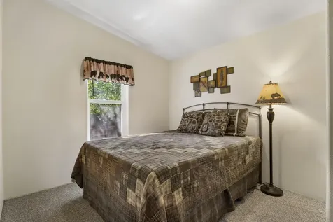 18944 Choctaw Road Bend OR 97702