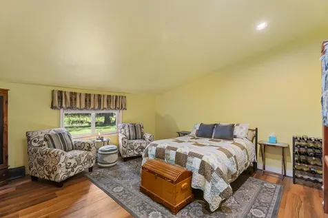 18944 Choctaw Road Bend OR 97702