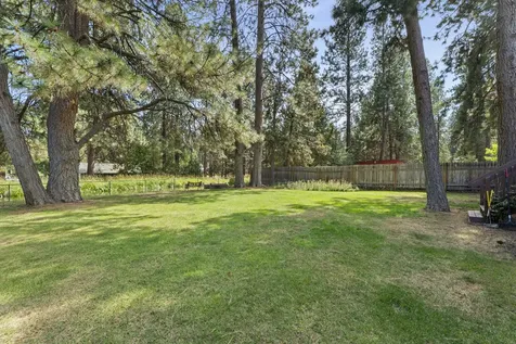 18944 Choctaw Road Bend OR 97702