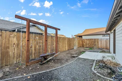 26 NE Buena Villa Drive Prineville OR 97754
