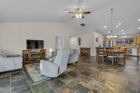 26 NE Buena Villa Drive Prineville OR 97754
