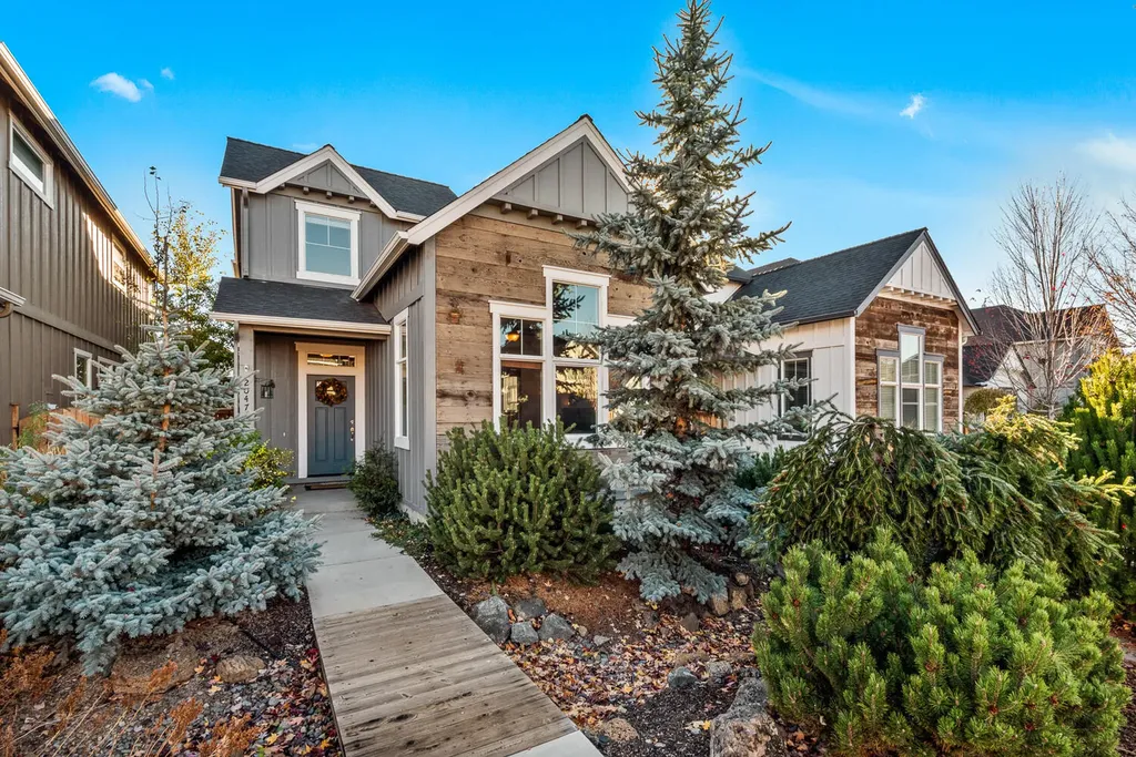 20471 Del Coco Court Bend OR 97702