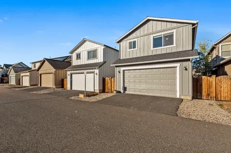 20471 Del Coco Court Bend OR 97702