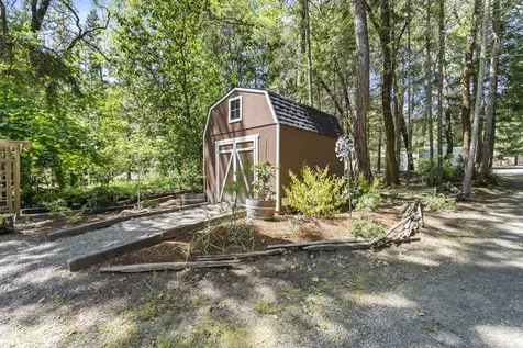 13575 Highway 234 Gold Hill OR 97525