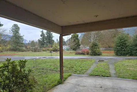 48391 Spur Avenue Oakridge OR 97463