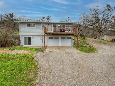 6169 Tamarack Lane Central Point OR 97502