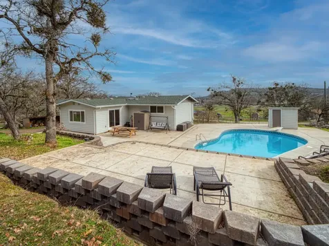 6169 Tamarack Lane Central Point OR 97502