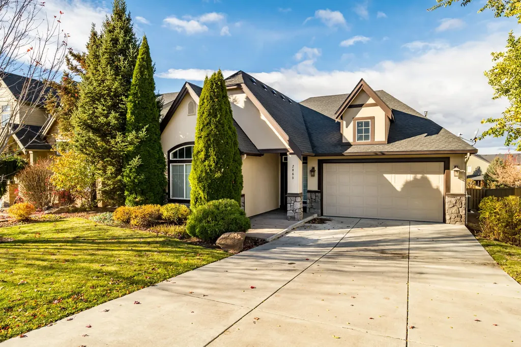 2865 SW 49th Street Redmond OR 97756