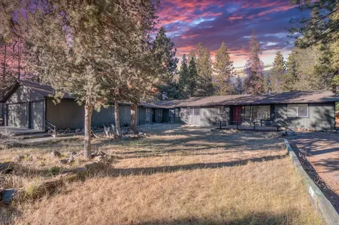 15976 Livewood Court La Pine OR 97739