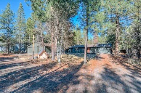 15976 Livewood Court La Pine OR 97739