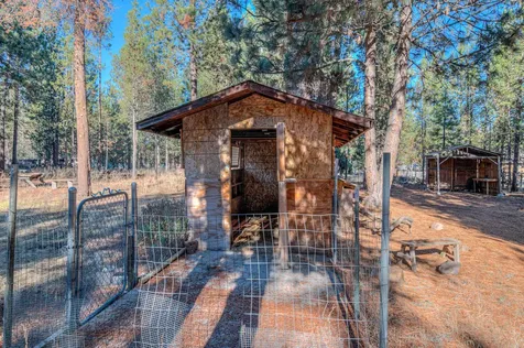 15976 Livewood Court La Pine OR 97739