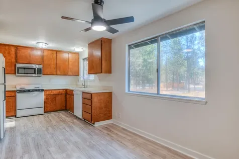 15976 Livewood Court La Pine OR 97739